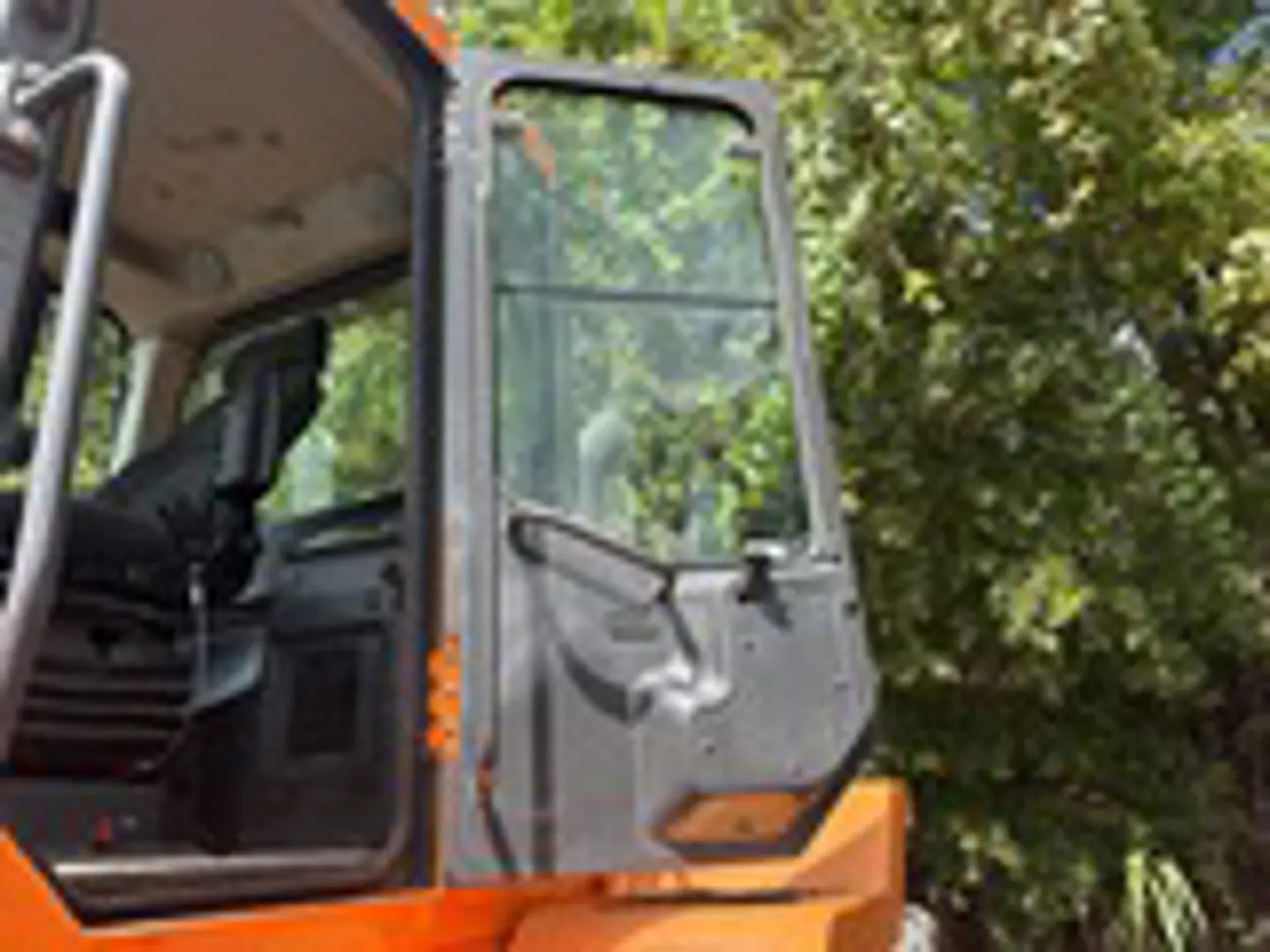 img2